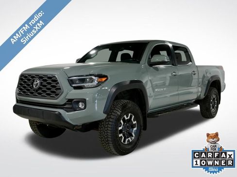 Used 2022 Toyota Tacoma TRD Off-Road w/ TRD Premium Off Road Package image 1