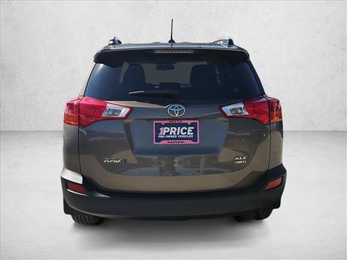 Used 2014 Toyota RAV4 XLE image 4