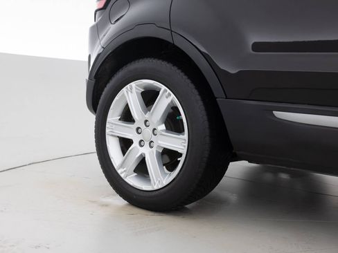 Used 2015 Land Rover Range Rover Evoque Pure Plus image 19