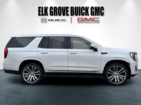 Used 2021 GMC Yukon SLT w/ SLT Luxury Plus Package image 3
