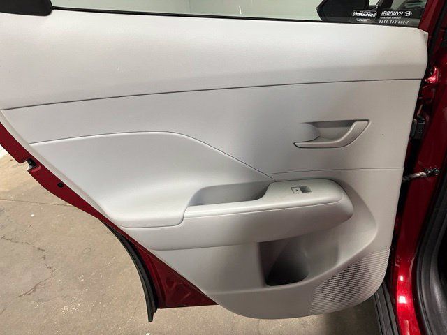 Used 2024 Hyundai Kona SEL FWD image 16