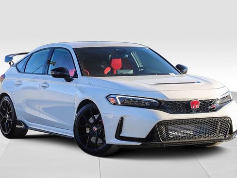 Used 2025 Honda Civic Type R image 2