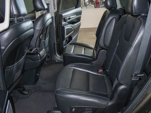 Used 2020 Kia Telluride S image 14