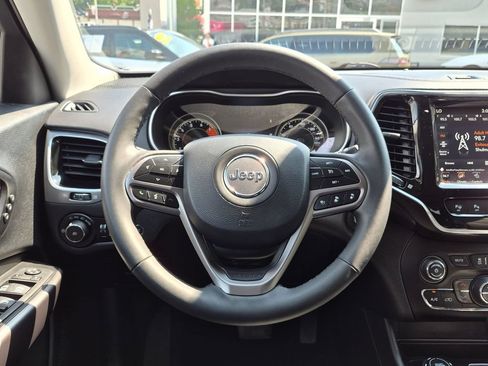 Used 2021 Jeep Cherokee Limited w/ Elite Package AWD/4WD image 14