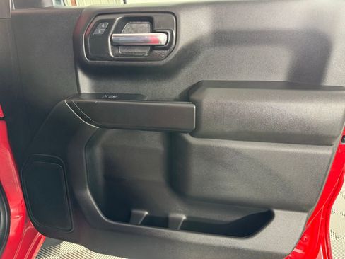 Used 2022 Chevrolet Silverado 1500 Custom AWD/4WD image 26