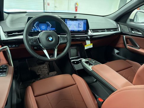 New 2026 BMW X2 xDrive28i w/ Technology Package AWD/4WD image 28