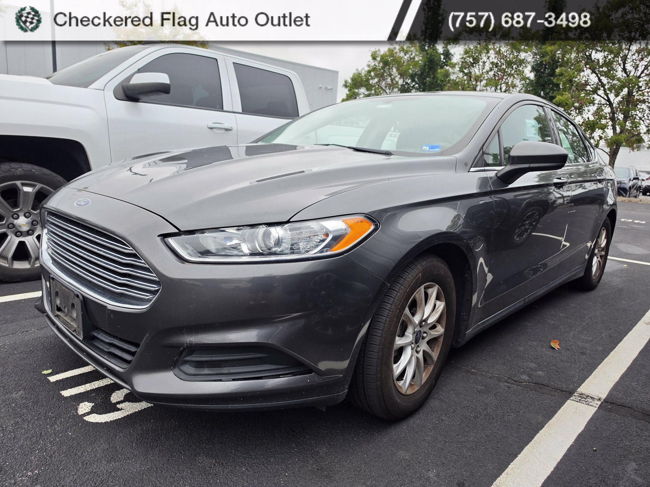 Used 2016 Ford Fusion S FWD image 1