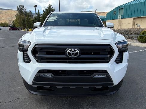New 2026 Toyota Tacoma SR5 AWD/4WD image 8