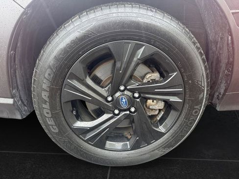 Used 2024 Subaru Crosstrek 2.0i AWD/4WD image 9