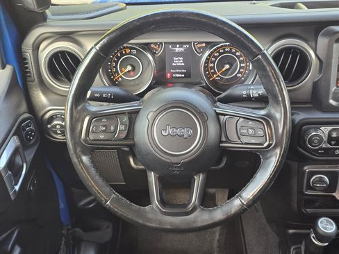 Used 2022 Jeep Gladiator Sport AWD/4WD image 17