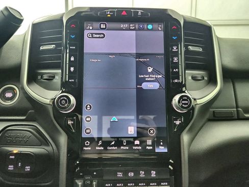 New 2026 RAM 2500 Big Horn AWD/4WD image 25