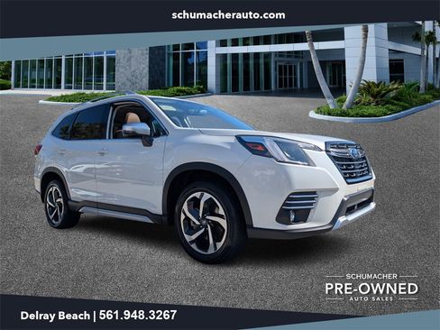 Used 2022 Subaru Forester Touring image 1