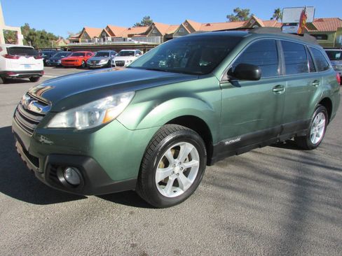 Used 2014 Subaru Outback 2.5i AWD/4WD image 7