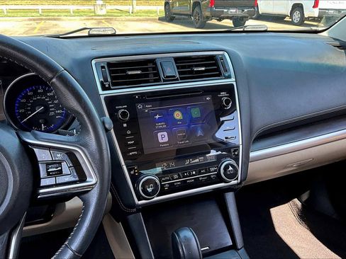 Used 2018 Subaru Legacy 2.5i Limited image 9