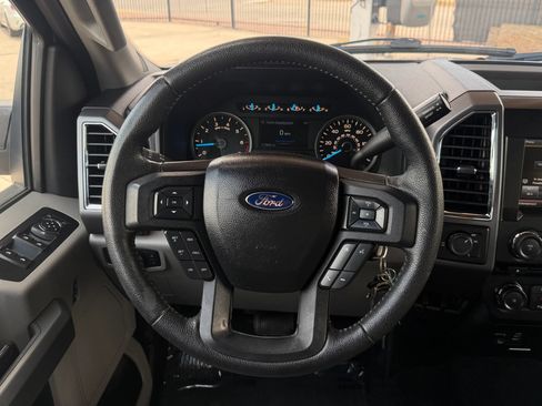 Used 2015 Ford F150 XLT w/ Equipment Group 302A Luxury RWD image 18
