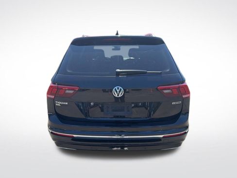 Used 2020 Volkswagen Tiguan SEL Premium R-Line AWD/4WD image 4