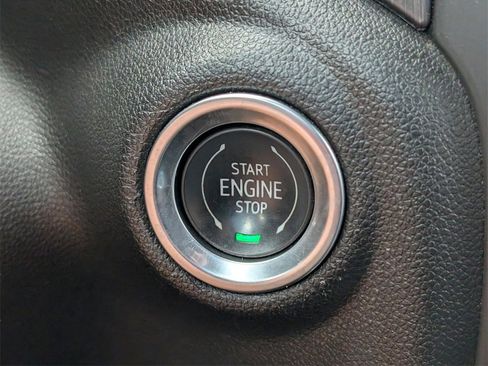 Used 2019 GMC Sierra 1500 AT4 w/ AT4 Preferred Package image 32