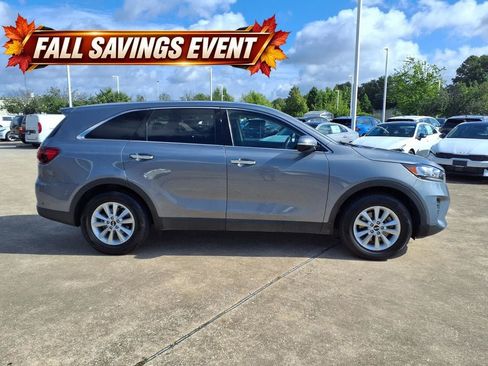 Used 2020 Kia Sorento L FWD image 6