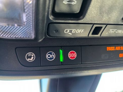 Used 2020 Cadillac XT6 Premium Luxury image 26