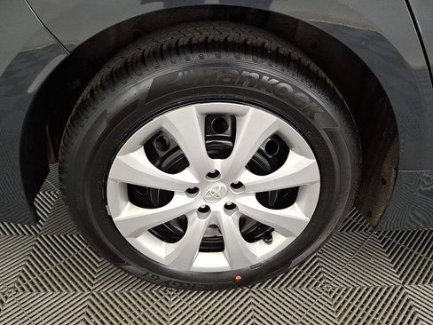 Certified 2024 Toyota Corolla LE FWD image 18