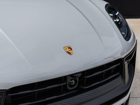 New 2026 Porsche Macan GTS AWD/4WD image 22