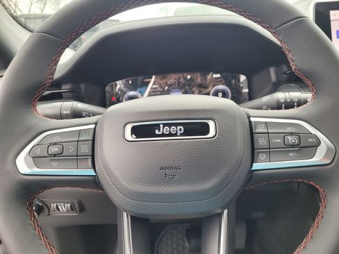 New 2026 Jeep Compass Trailhawk w/ Sun, Sound & Navigation Group image 20