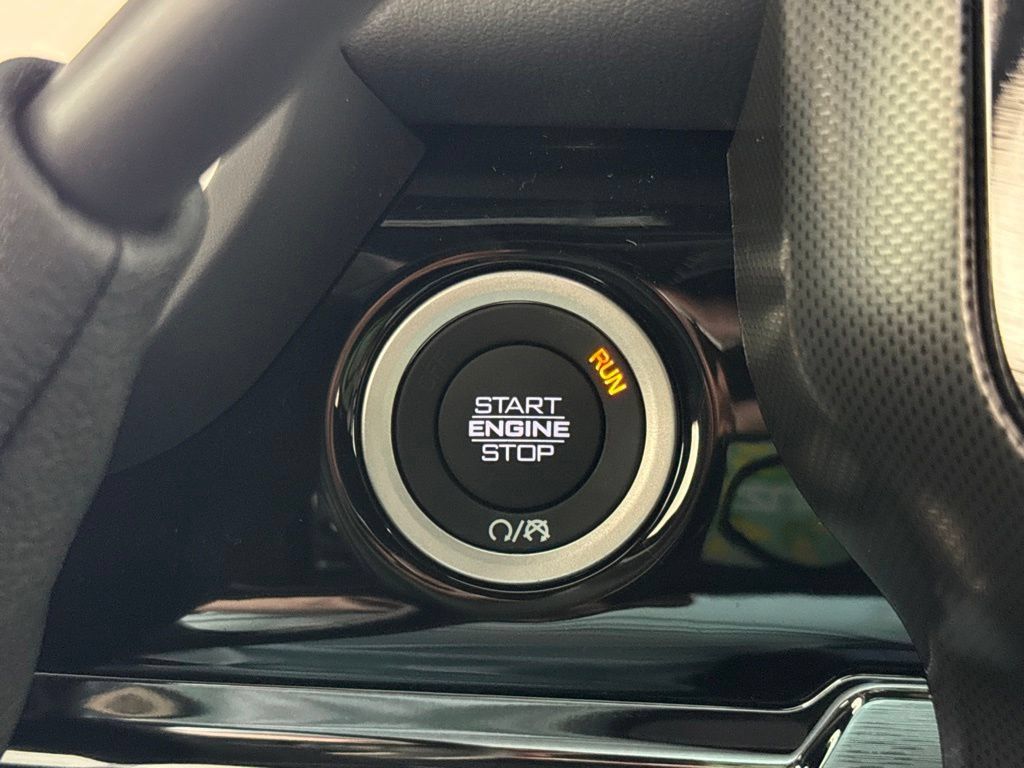 New 2027 RAM 2500 Limited AWD/4WD image 20