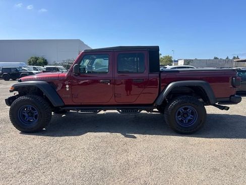Used 2021 Jeep Gladiator Rubicon AWD/4WD image 8