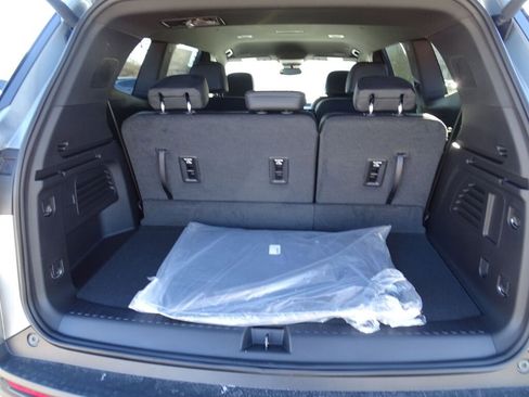 New 2025 Buick Enclave Preferred w/ LPO, Floor Liner Package image 22