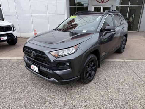Certified 2020 Toyota RAV4 TRD Off-Road AWD/4WD image 4