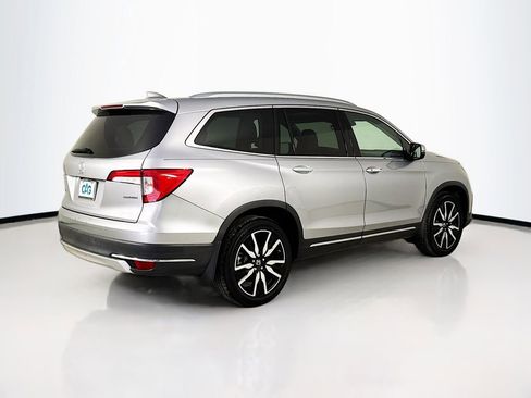 Used 2019 Honda Pilot Touring image 7