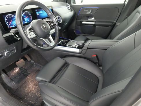Used 2023 Mercedes-Benz GLA 250 4MATIC image 30