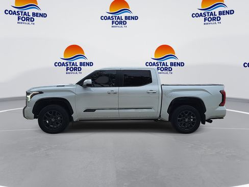 Used 2025 Toyota Tundra Platinum AWD/4WD image 1