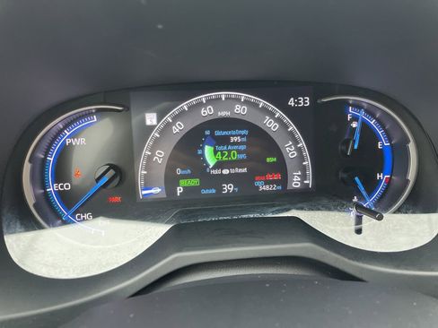 Used 2023 Toyota RAV4 XLE w/ Convenience Package image 17