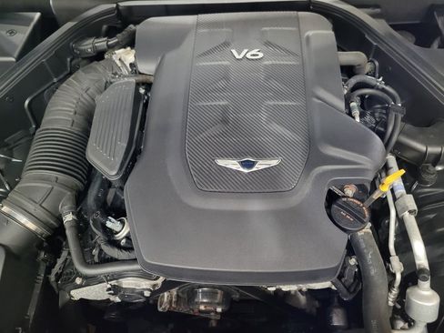 Used 2018 Genesis G80 3.8 w/ Option Group 02 AWD/4WD image 30