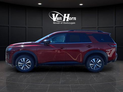 New 2026 Nissan Pathfinder SL AWD/4WD image 10