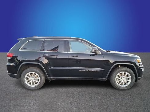 Used 2022 Jeep Grand Cherokee Laredo E w/ Security & Convenience Group AWD/4WD image 4