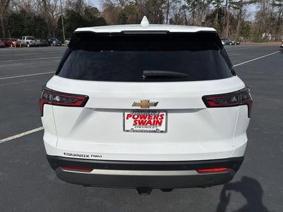 Used 2025 Chevrolet Equinox LT