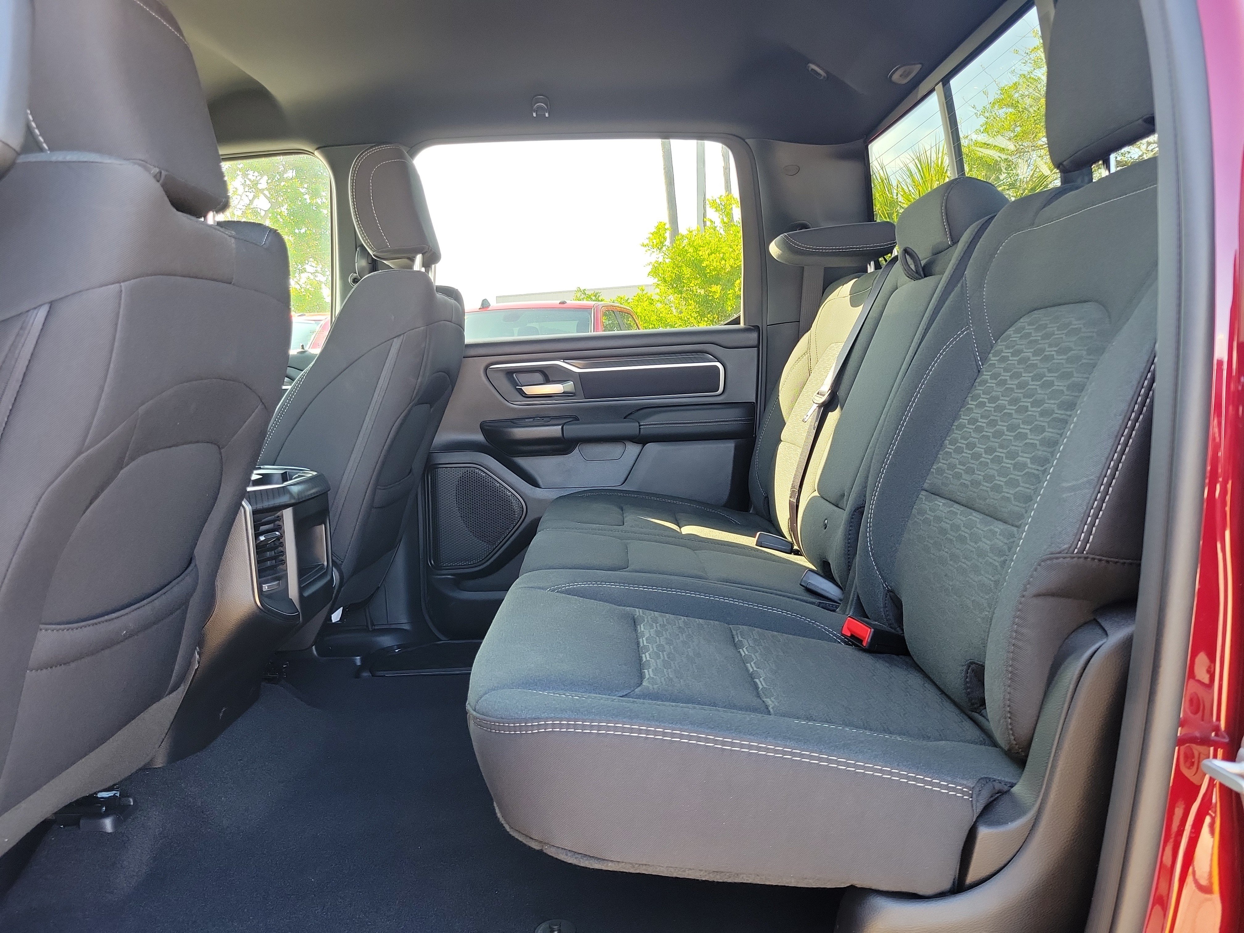 Used 2025 RAM 1500 Big Horn RWD image 6