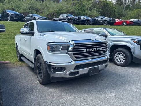 Used 2021 RAM 1500 Laramie AWD/4WD image 2