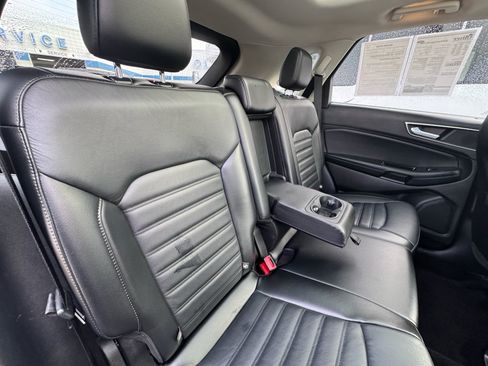 Used 2015 Ford Edge SEL w/ Equipment Group 201A FWD image 18