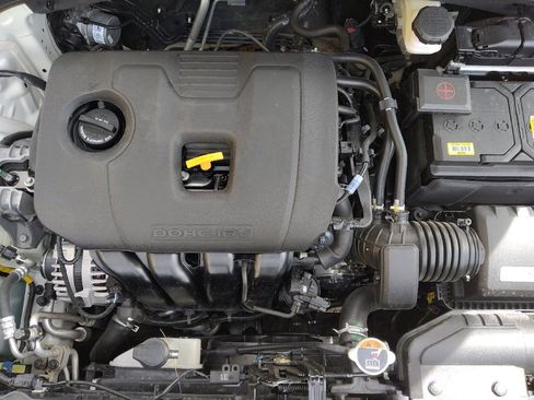 Used 2025 Kia Soul LX FWD image 30