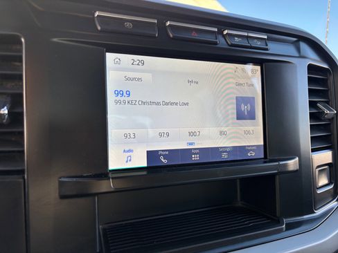 Used 2023 Ford F250 XLT w/ FX4 Off-Road Package image 12