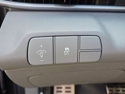 New 2026 Hyundai Elantra Sport FWD image 25