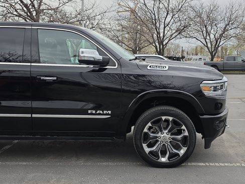 Used 2022 RAM 1500 Limited image 12