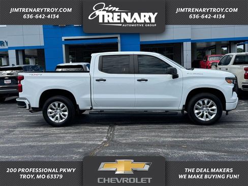 Used 2023 Chevrolet Silverado 1500 Custom AWD/4WD image 1