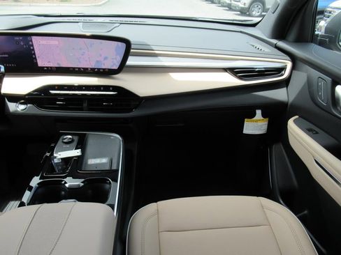 New 2026 Buick Enclave Preferred w/ Power Package image 13