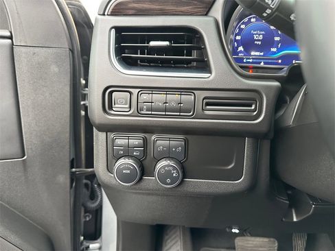 Used 2023 Chevrolet Tahoe LT image 22