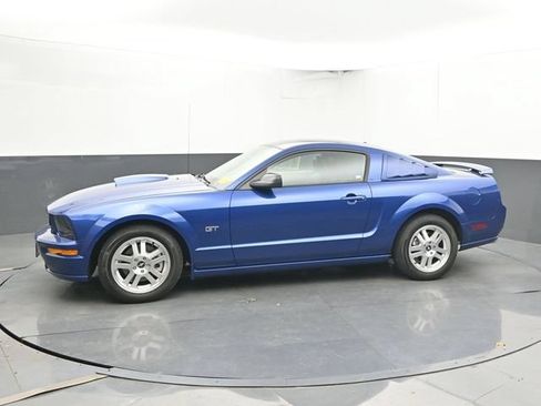 Used 2007 Ford Mustang GT Premium RWD image 8
