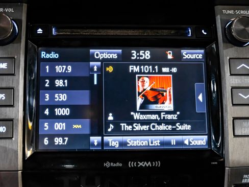 Used 2019 Toyota Tundra SR5 w/ SR5 Upgrade Package image 36